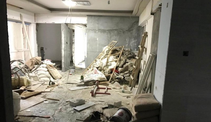 施工日志，记录每日工地动态的关键文档。如何高效、准确地撰写它？让我们通过一个具体案例来探讨。